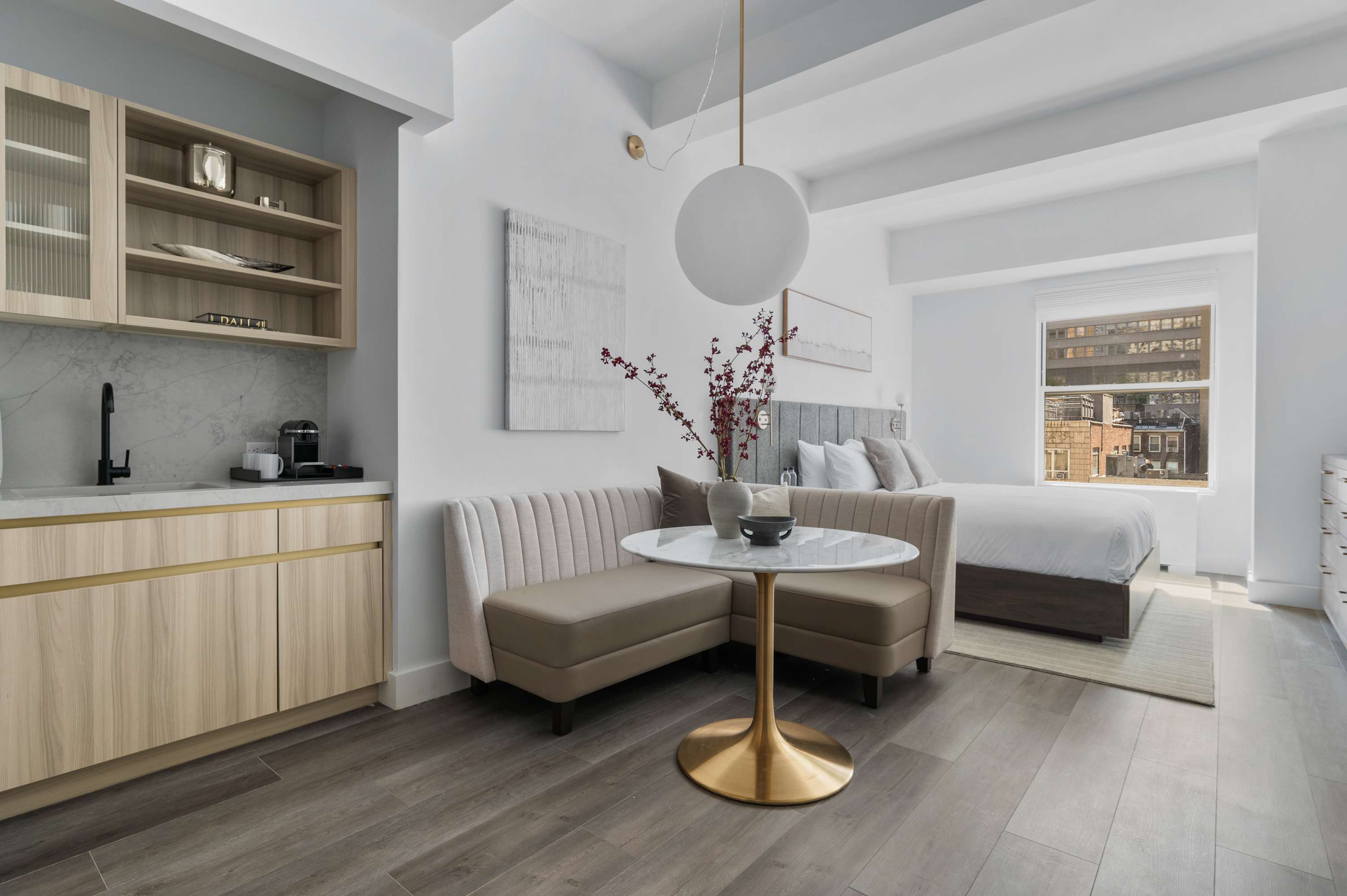 17John: Elite King Studio Apartment — 17 John