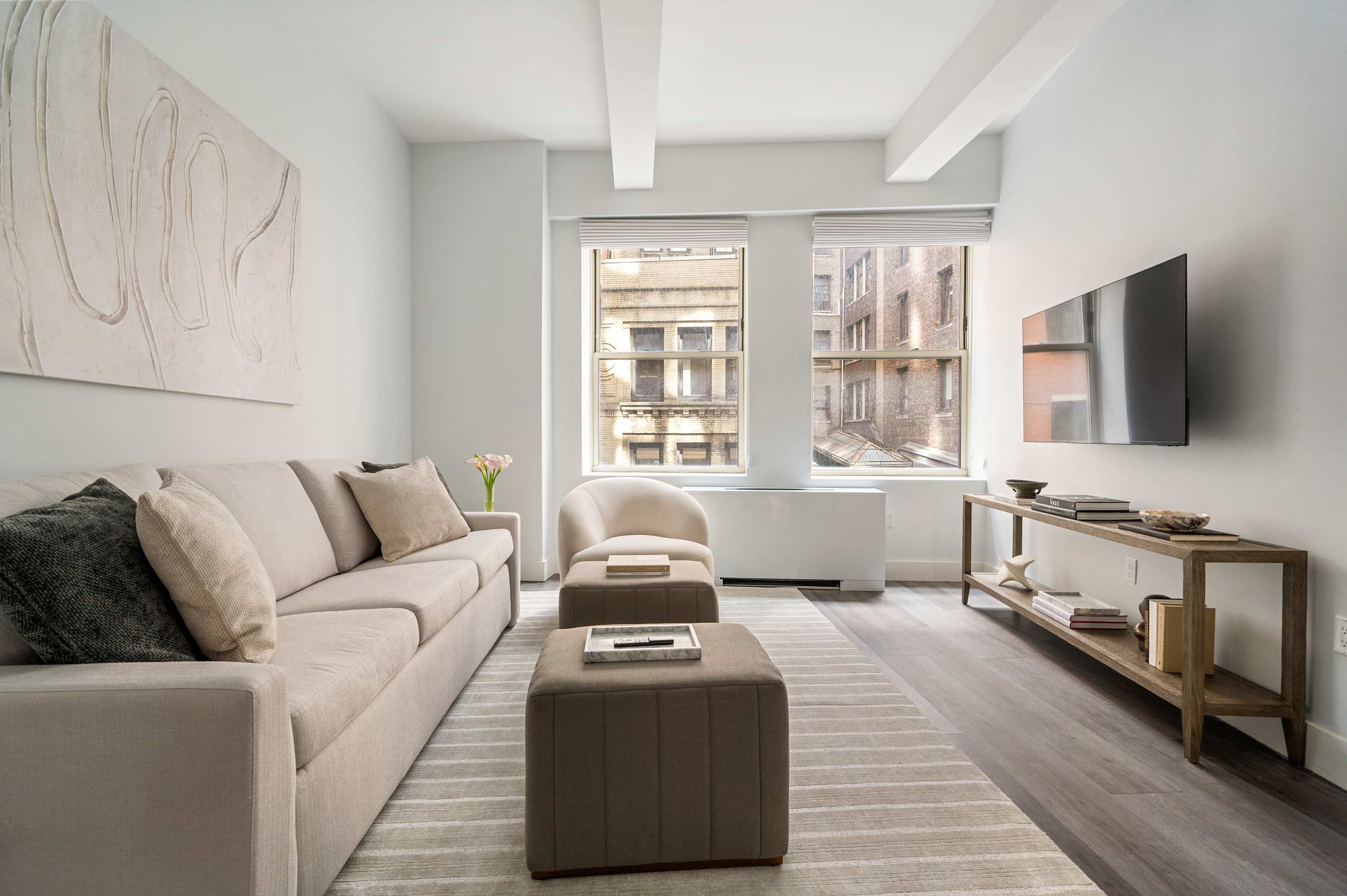 17John: Luxury 3 Bed W/D in unit + GYM + Lounge — 17 John